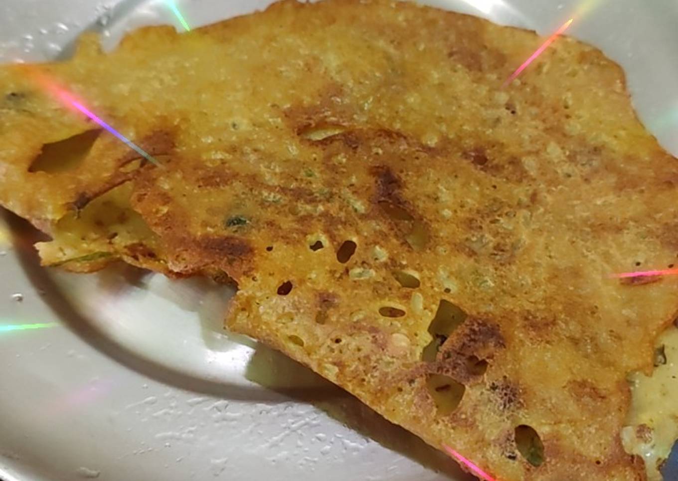 Onion Rava Dosa with nariyal chutney, sambar