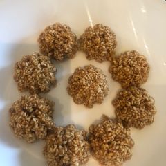 A picture of Sesame seeds sweet treats.