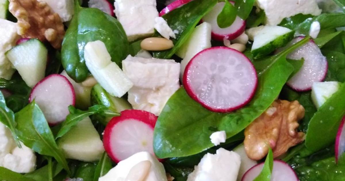 Insalata con Rucola e Ravanelli (Arugula and Radish Salad