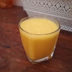 A picture of Mango Milkshake.