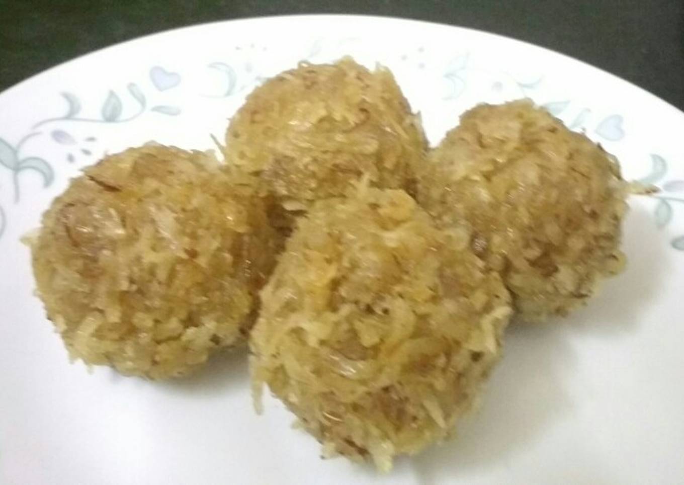 Coconut Sweet/Laddoo