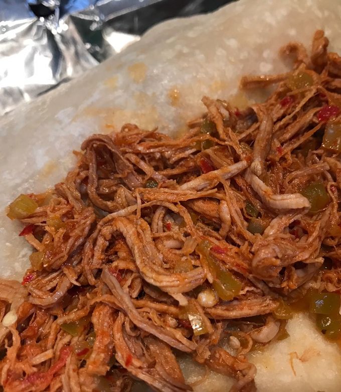Una foto de Burrito: carne deshebrada 🥩🤗