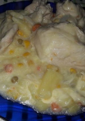 Una foto de Pechuguitas con legumbres y papas al vapor