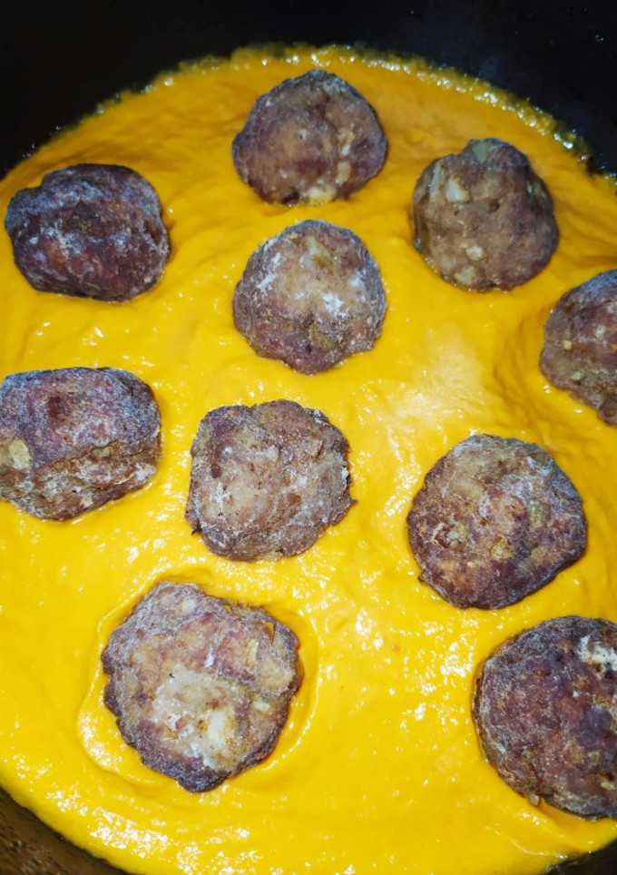 Una foto de Albóndigas en salsa de verduras