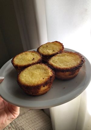 Una foto de Minis muffins de Limón sin tacc 🍋🍋