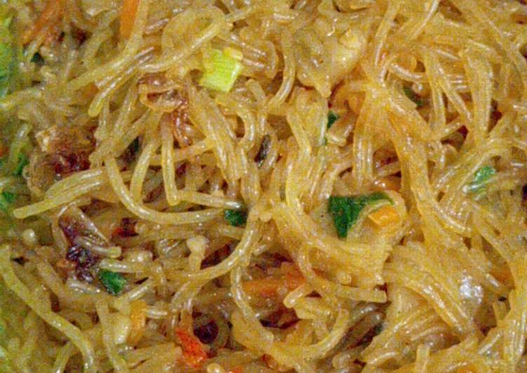 Bihun goreng pedas