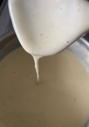 Tejszínes sajtmártás recept fotója