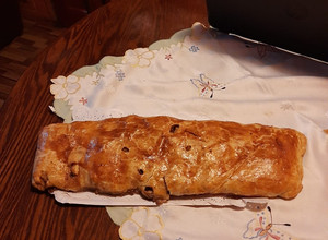 Una foto de Strudel de manzana