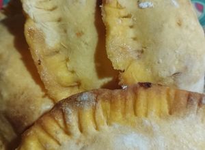 Una foto de Masa de empanadas 🥟 con relleno de choclo 🌽 y 🧅 cebolla libres de gluten