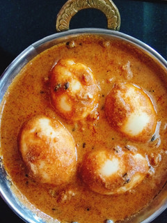 முட்டை கிரேவி (Muttai Gravy Recipe in Tamil) செய்முறை முக்கிய புகைப்படம்