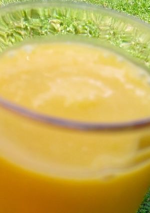 A picture of Mango smoothie.