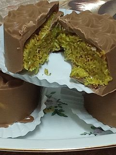 صورة لوصفة شوكولاته دبي بالبيستاشيو 🍫🍫🍫