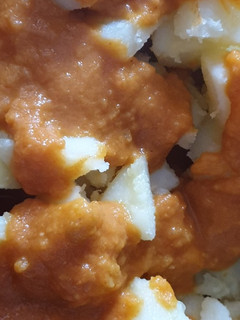 Una foto de Patatas con salsa brava