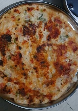 ઉત્તપમ (Uttapam Recipe In Gujarati) રેસીપી મુખ્ય ફોટો