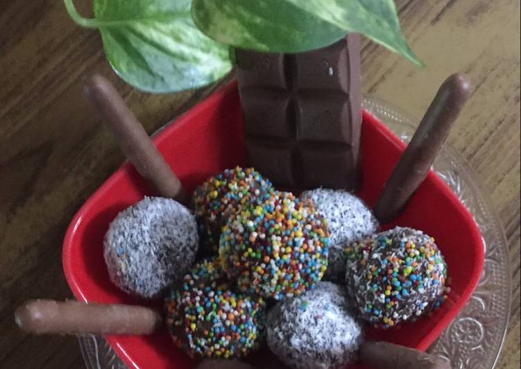 Recipe of Speedy Cake balls with nuts