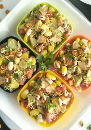 A picture of Sweet potato corn chaat.
