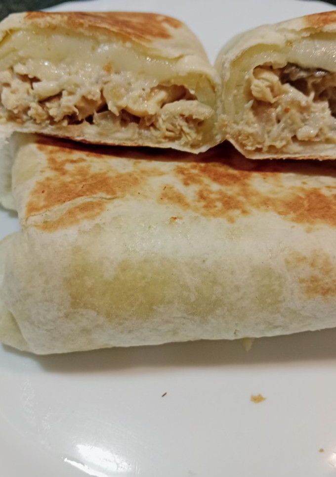 Una foto de Wrap de pollo con champiñones