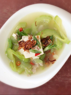 A picture of Bitter Gourd And Tofu Pork Soup.