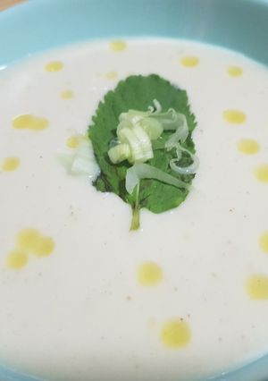 Una foto de Crema fría de Espárragos