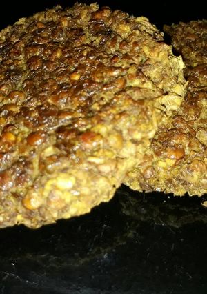 Una foto de Hamburguesas de lentejas, ajo y aceitunas