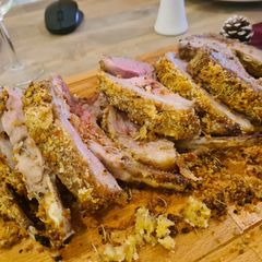 A picture of Rosemary crumbed lamb racks.
