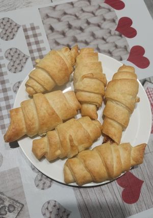 Una foto de Croissant relleno