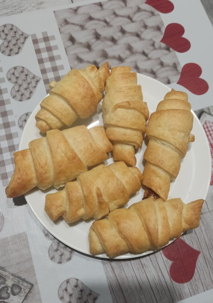 Una foto de Croissant relleno