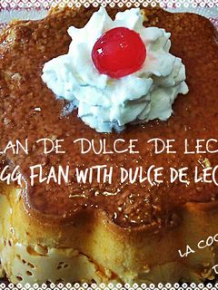 Una foto de Flan de dulce de leche casero
