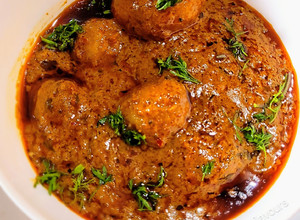 A picture of Kashmiri Dum Aloo.