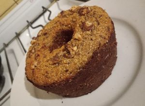 Una foto de Budín de manzanas,🍎 coco y chía (Sin harina, sin azúcar) 👩🏼‍🍳