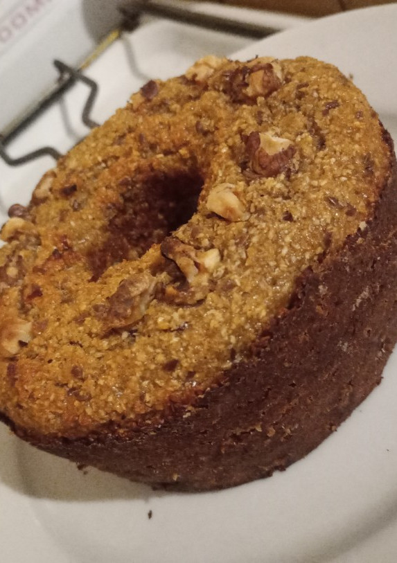 Una foto de Budín de manzanas,🍎 coco y chía (Sin harina, sin azúcar) 👩🏼‍🍳