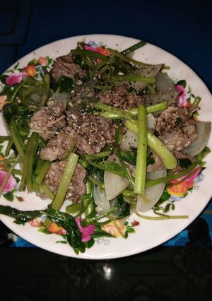 Hình của món Bò xào củ hành tây.