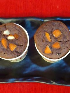 कप केक (Cup cake recipe in marathi) रेसिपी चे मुख्य फोटो 