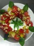 "Burrata com Tomate e Amêndoa"