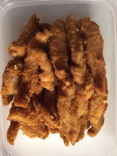 Una foto de Palitos de pechuga de pollo a la naranja y canela (sin gluten)
