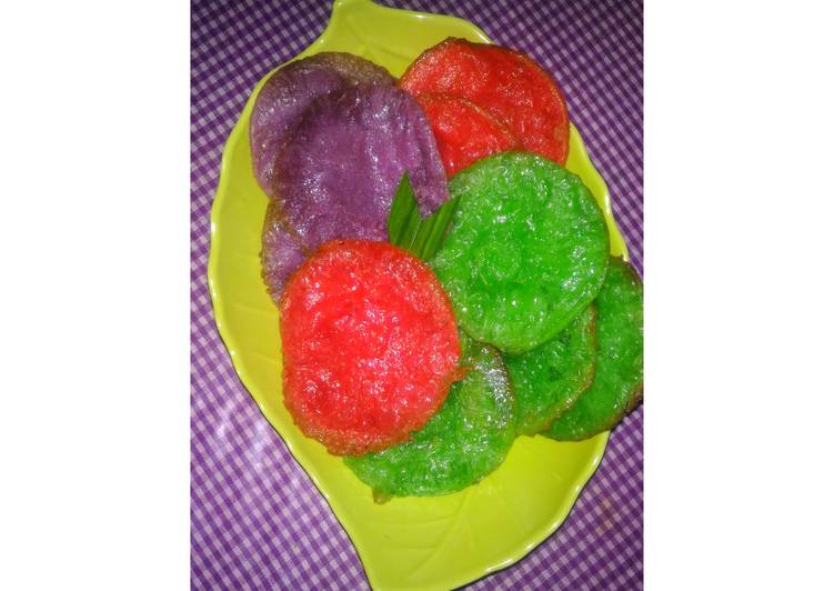 Langkah Mudah untuk Membuat Kue Cucur warna warni, Enak