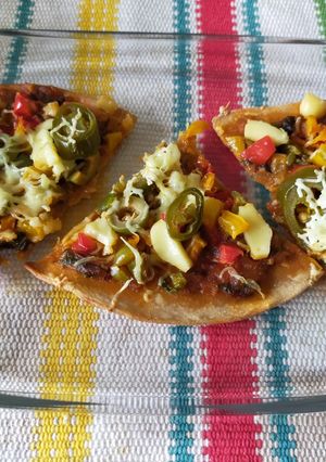 A picture of Thin Crust Whole Wheat Pizza.