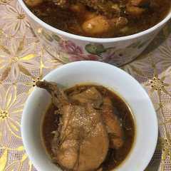 A picture of Semur Ayam.