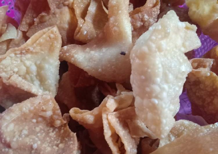 Pangsit goreng bakso arema