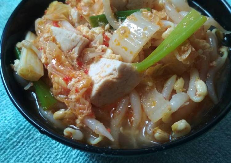 Sundubu jjigae a.k.a sayur tauge ala korea 😊