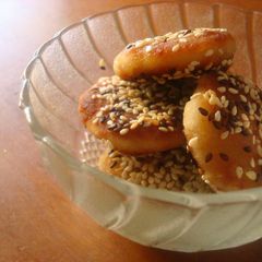 A picture of No Butter Sesame Banana Cookies.