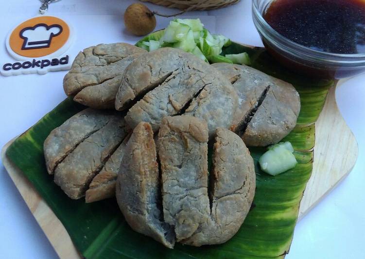 Bagaimana Membuat Pempek Kulit yang Menggugah Selera