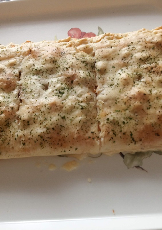 Una foto de Empanadas de jamón york con bacón, dátiles y queso (Tú eliges la masa)
