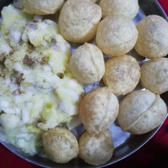 A picture of Homemade pani Puri.