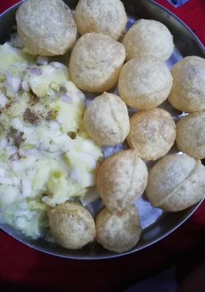 A picture of Homemade pani Puri.
