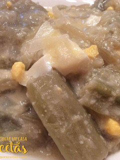 Una foto de Cardo en salsa de almendras