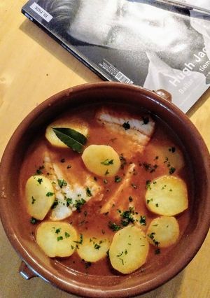 Una foto de Bacalao a la Vizcaína. O parecido, pero muy fácil