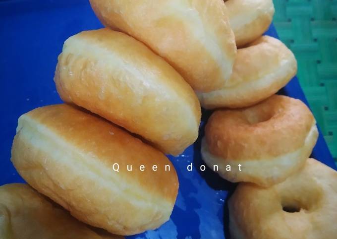 Donat white ring empuk dan lembut by momy Queen