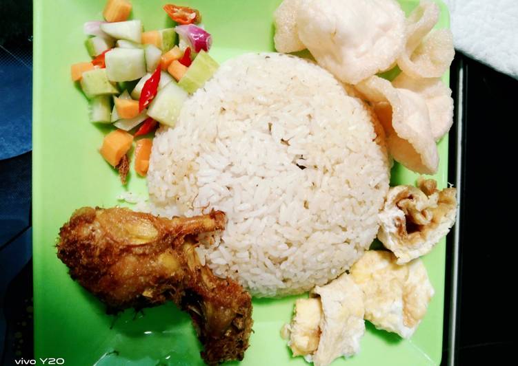 Resep Nasi kebuli ayam masak di magic com Anti Gagal