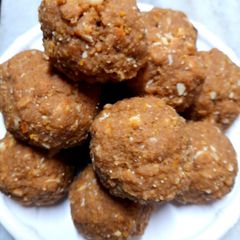 Methi Gond ladoo A picture of Methi Gond ladoo.